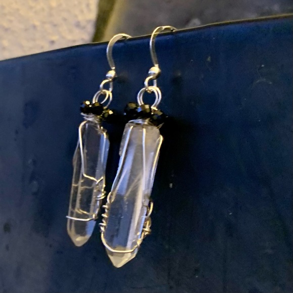 Quartz Crystal Earrings & Black Spinel beads - Picture 8 of 11